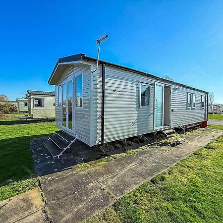 Lovely 8 Berth Caravan In Southview Holiday Park, Ref 33042Tc Skegness Exteriör bild